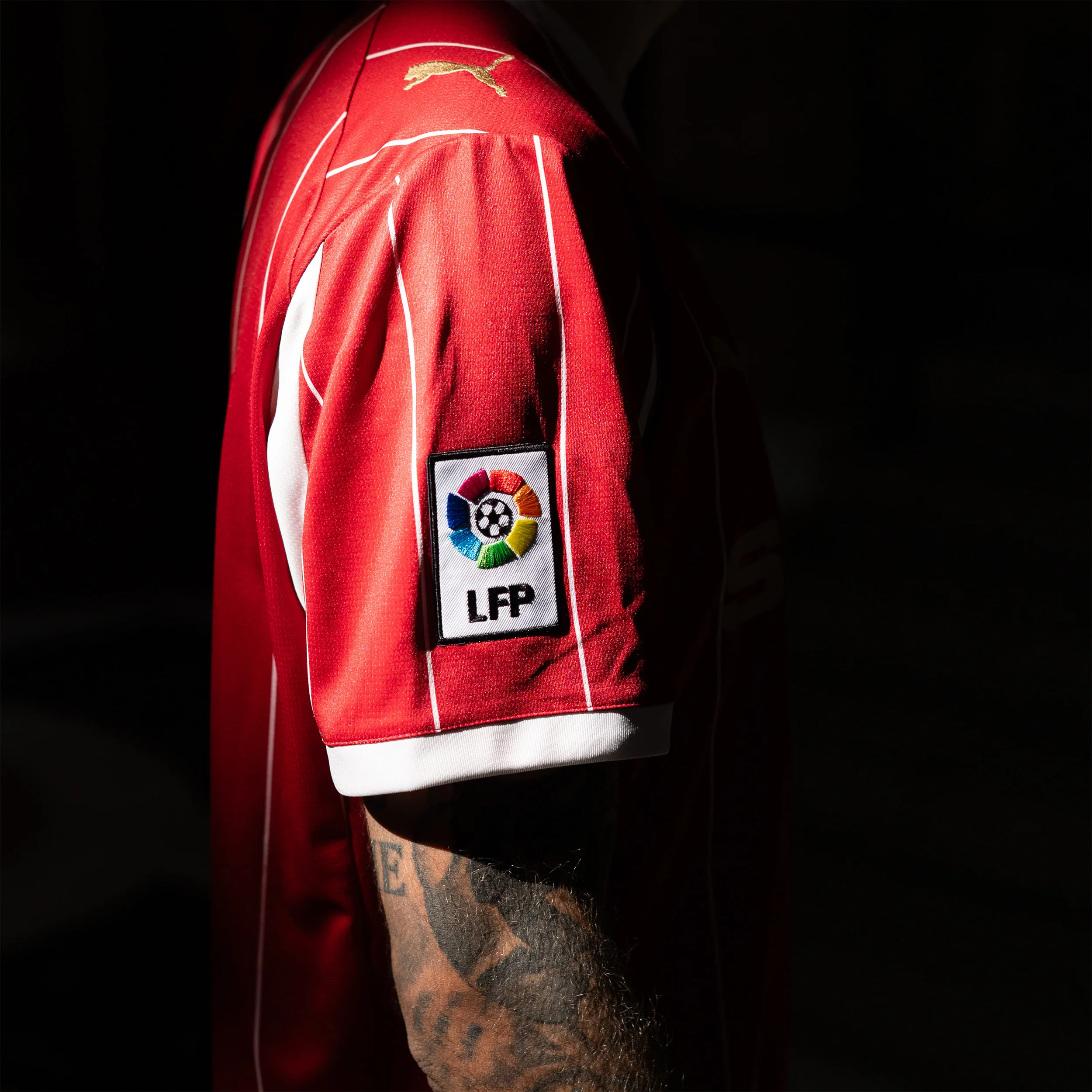 CAMISETA RETRO 1ST ED. ESPECIAL 2025/26 - Image 3